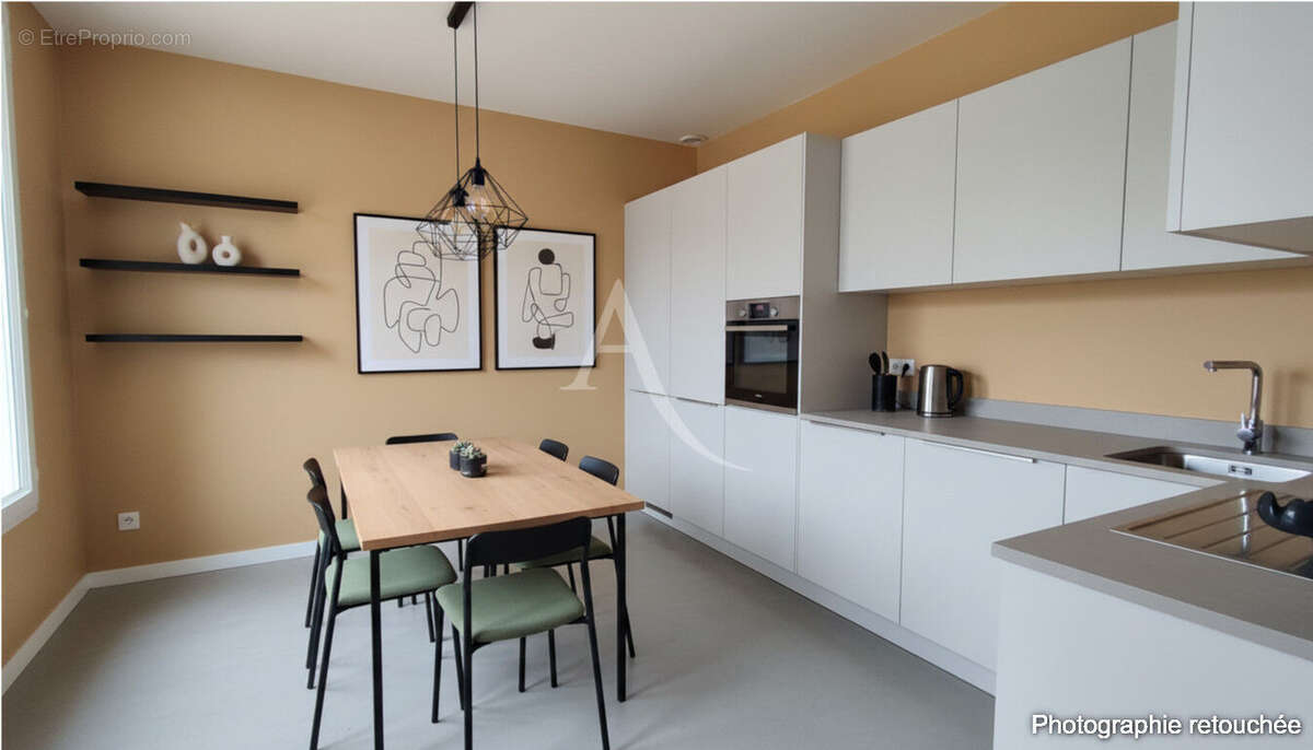Maison à POUILLE