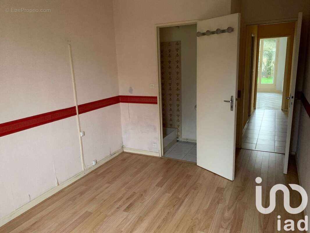 Photo 2 - Appartement à LA FERTE-SOUS-JOUARRE