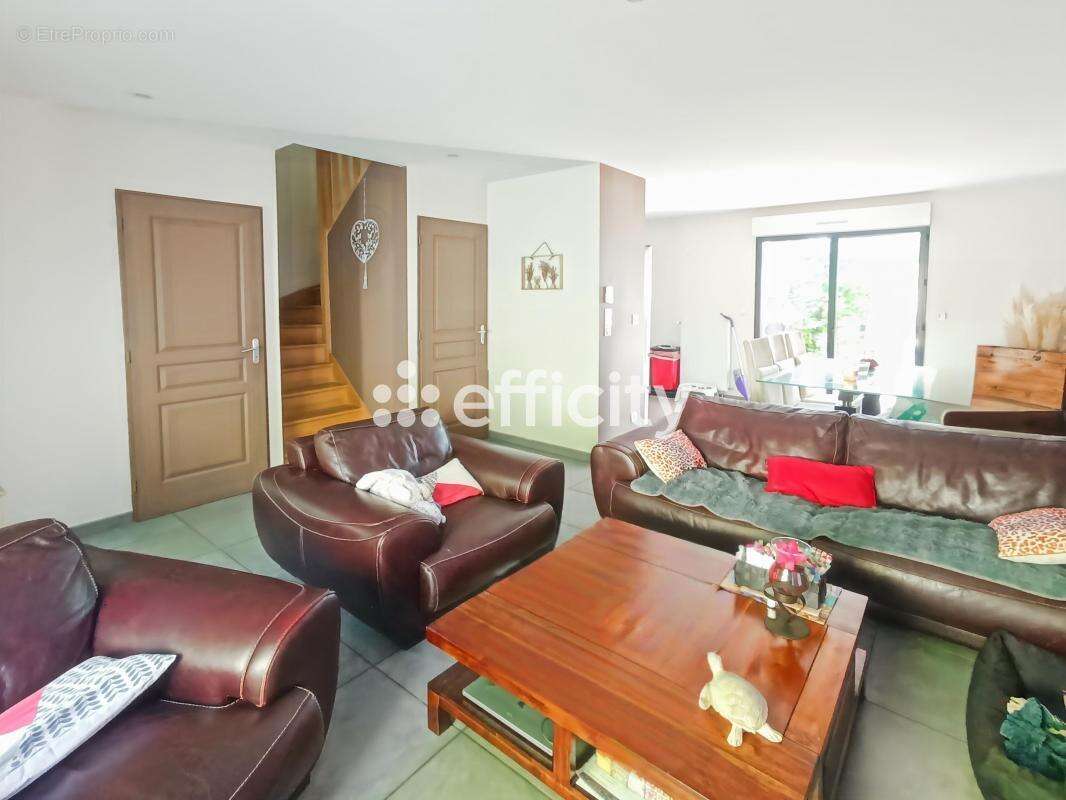 Maison à AMFREVILLE-LA-MI-VOIE