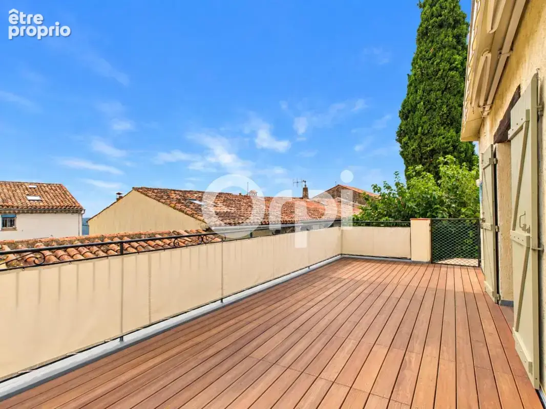 Terrasse de 35 m2-vue dégagée-proche commodités-lumineux - photo 3