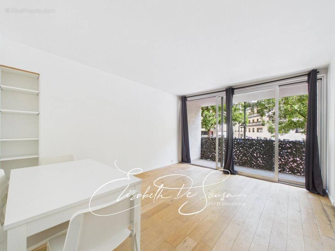 Photo 1 - Appartement à PARIS-12E