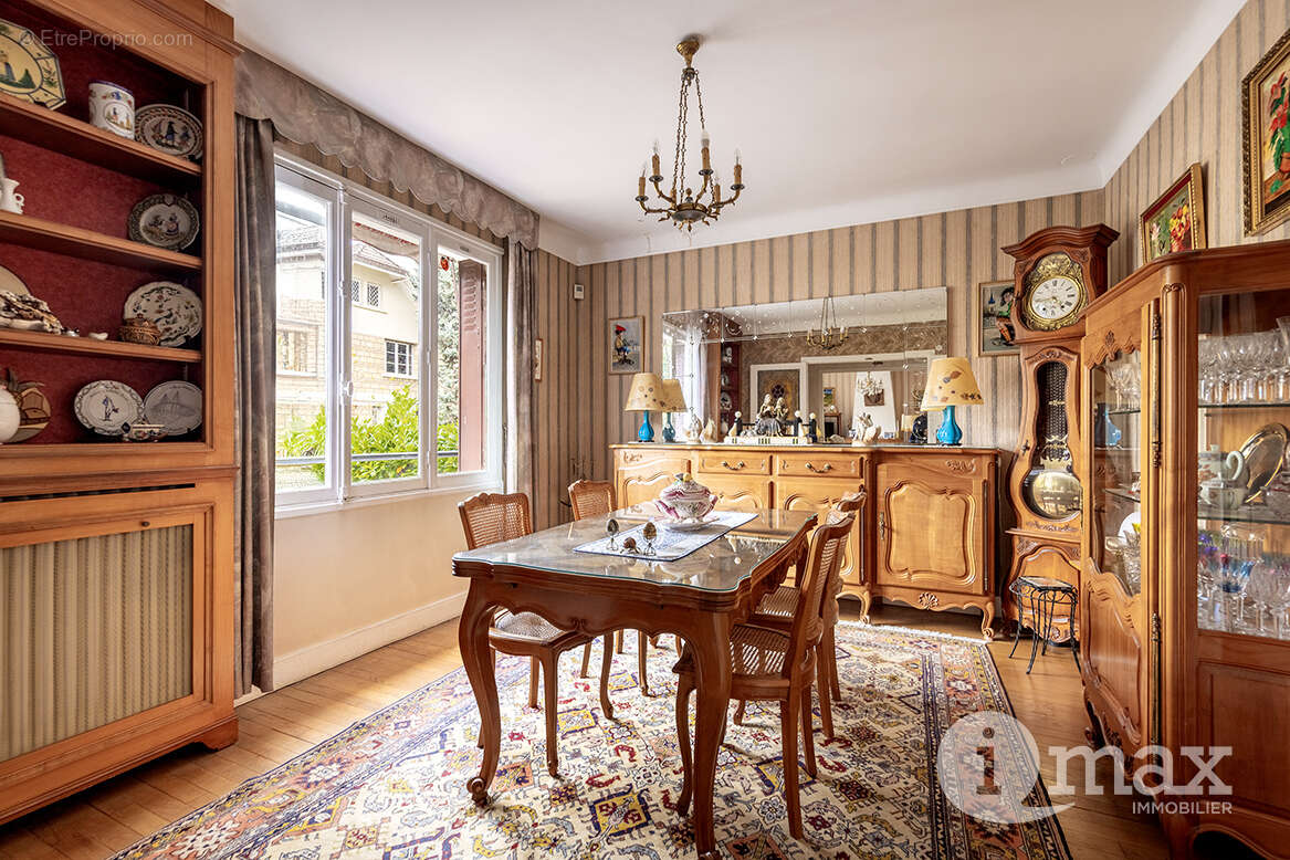 Maison à BOIS-COLOMBES