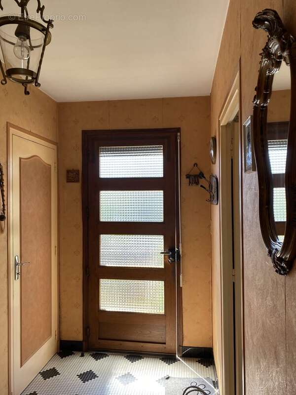 Maison 80 m² à Eymoutiers  - photo 6