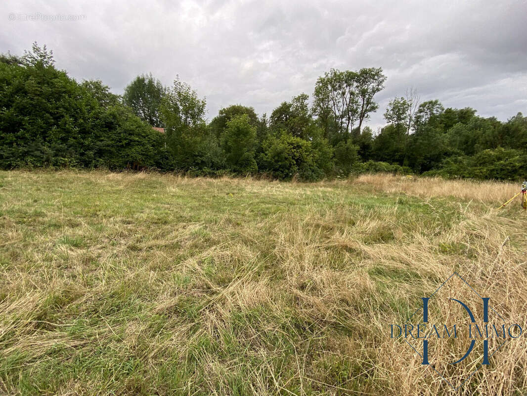 Maison à AMENUCOURT