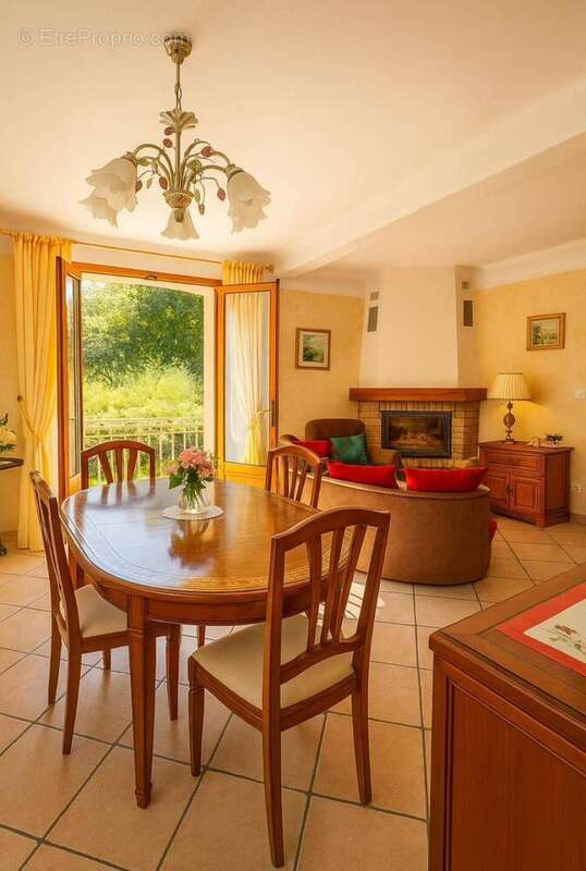 Appartement à LES MARCHES