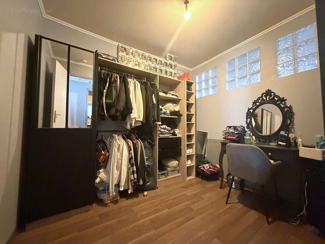 Appartement à HOUDAN