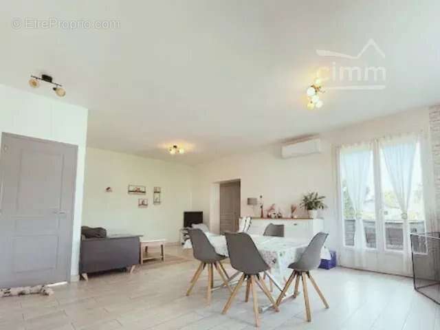 Maison à SAINT-RAMBERT-D'ALBON