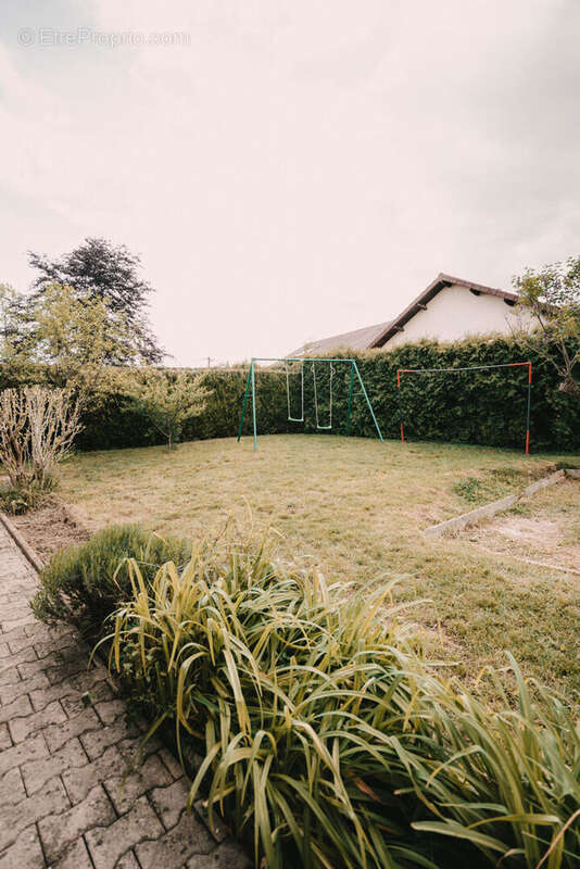 Maison à GRANDFONTAINE