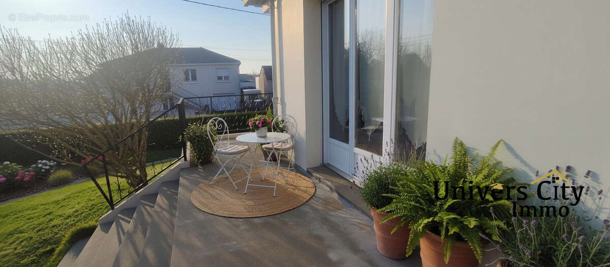 Maison à SAINTE-PAZANNE