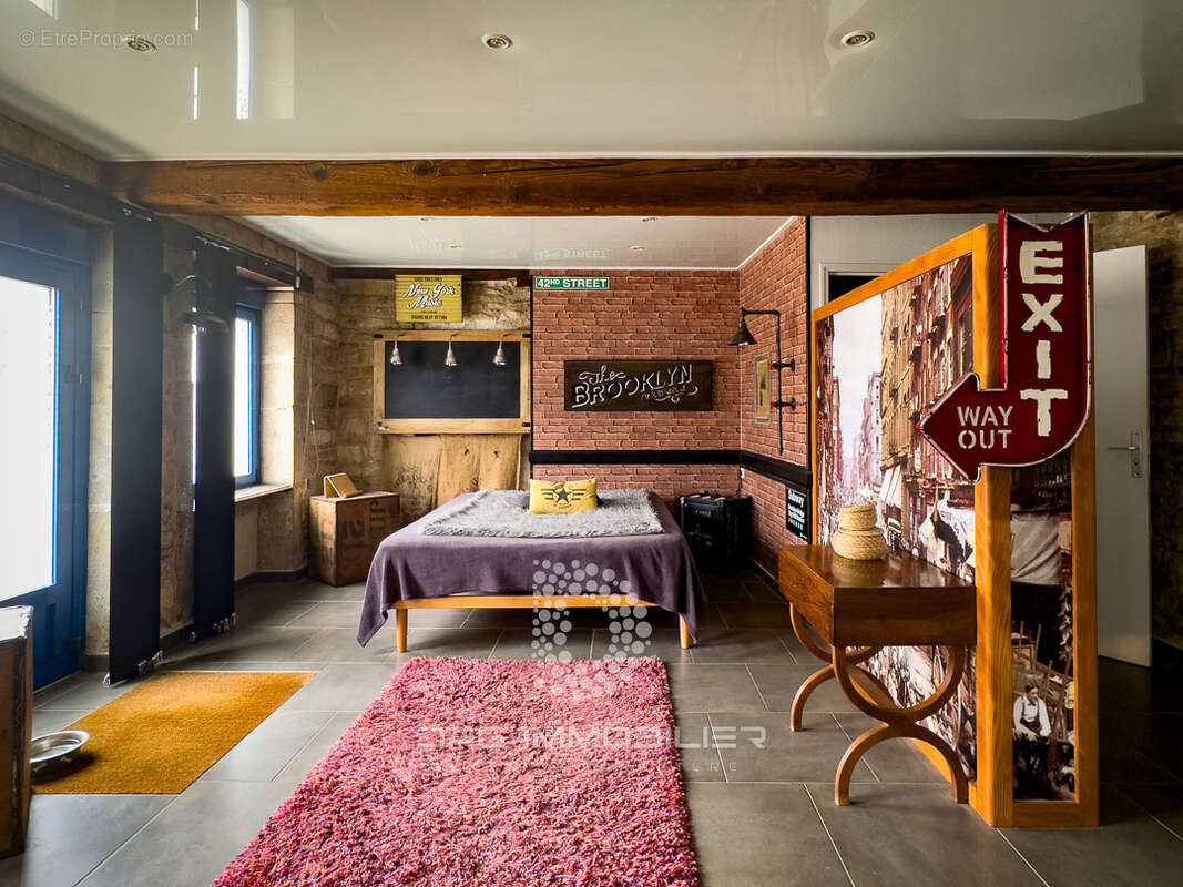 Maison de caractère de 1815 de 308 m2 avec Studio indépendant - photo 5