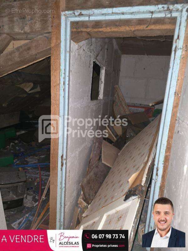 Appartement Rozoy Sur Serre 2 pièce(s) 61 m2 - photo 4