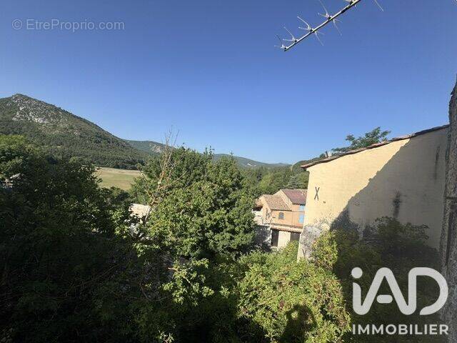 Photo 1 - Maison à COMPS-SUR-ARTUBY
