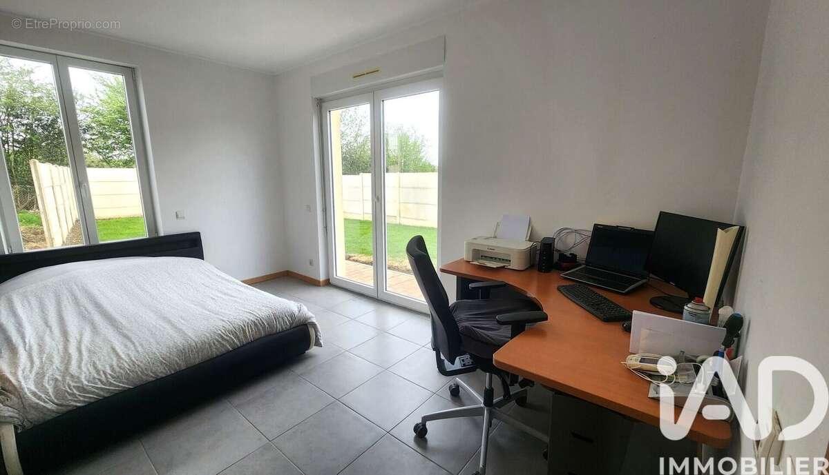 Maison 103 m² à Graval  - photo 9