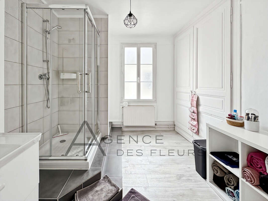 Maison à LE NEUBOURG