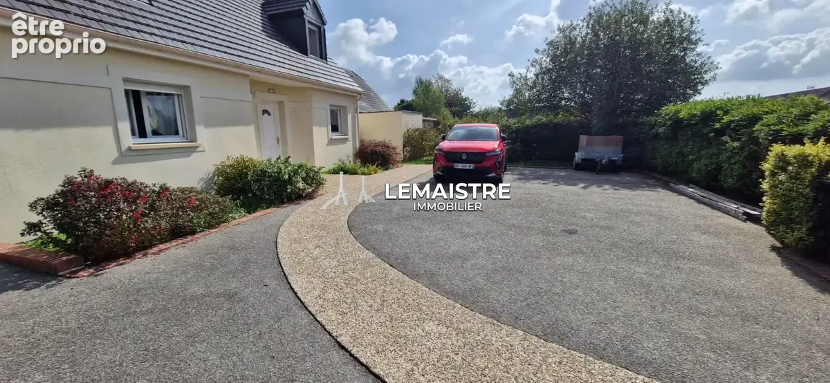 Maison à vendre - Fauville-en-Caux - 134,40 m² - 4 chambres - Garage et proximité commerces - photo 2