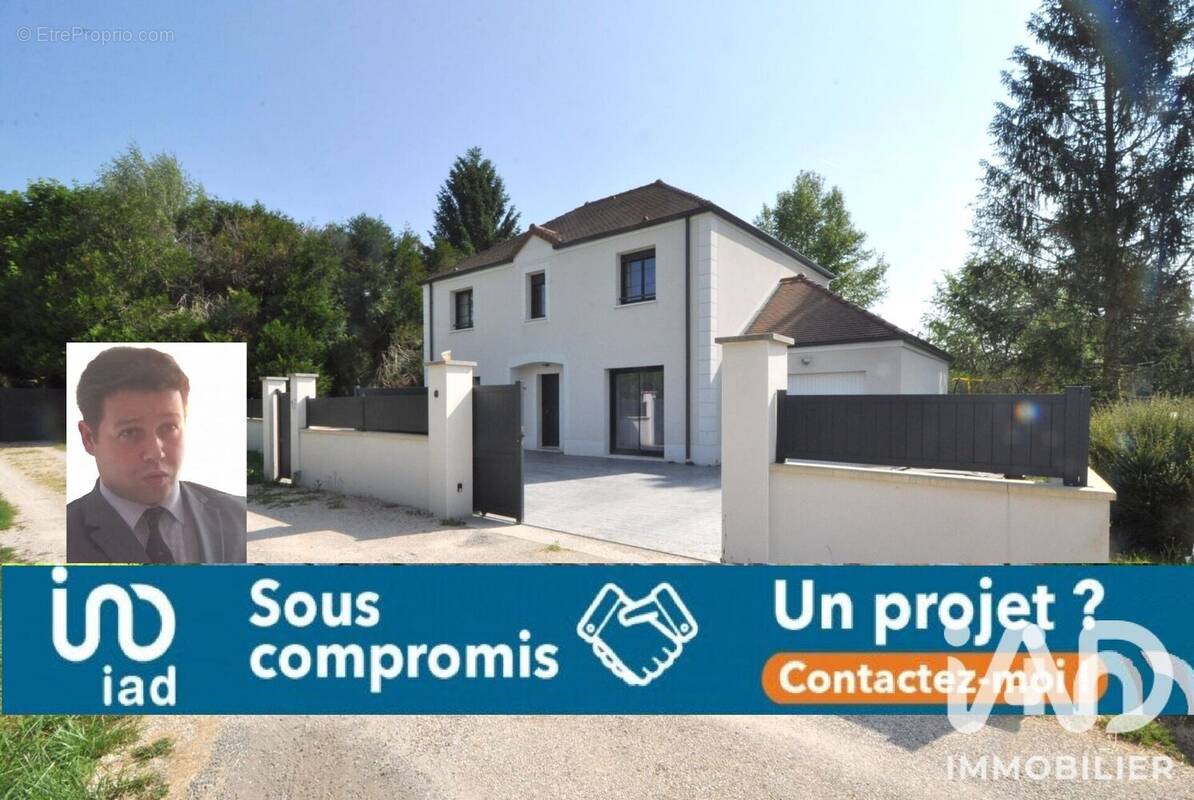 Photo 1 - Maison à SAINT-MAURICE-MONTCOURONNE