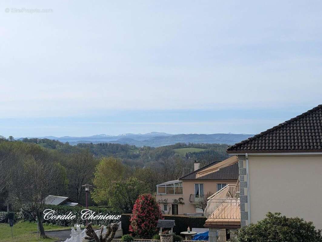 Photo 8 - Maison à LANOBRE