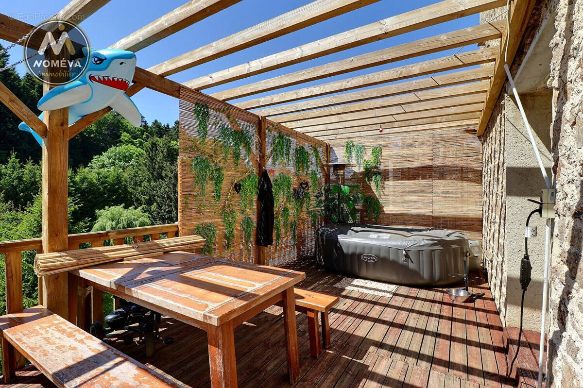 Appartement à MONTFAUCON-EN-VELAY