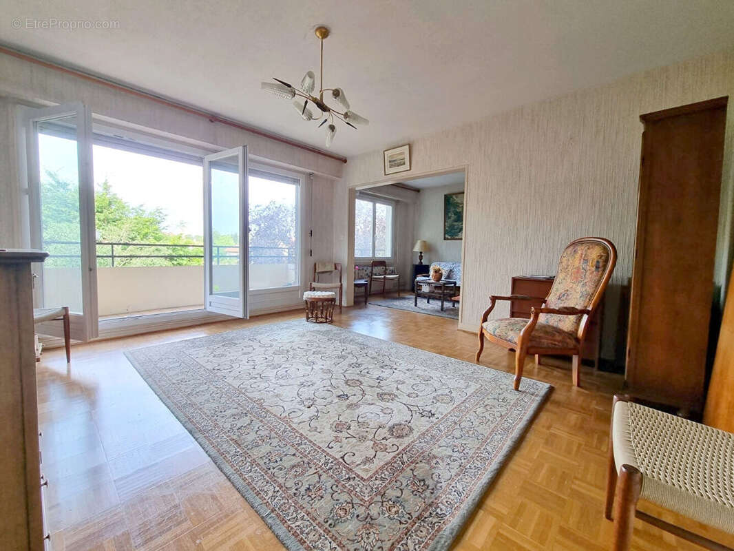 Appartement à DEUIL-LA-BARRE