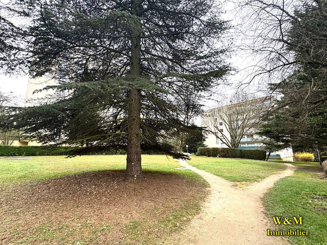 Appartement à RIS-ORANGIS