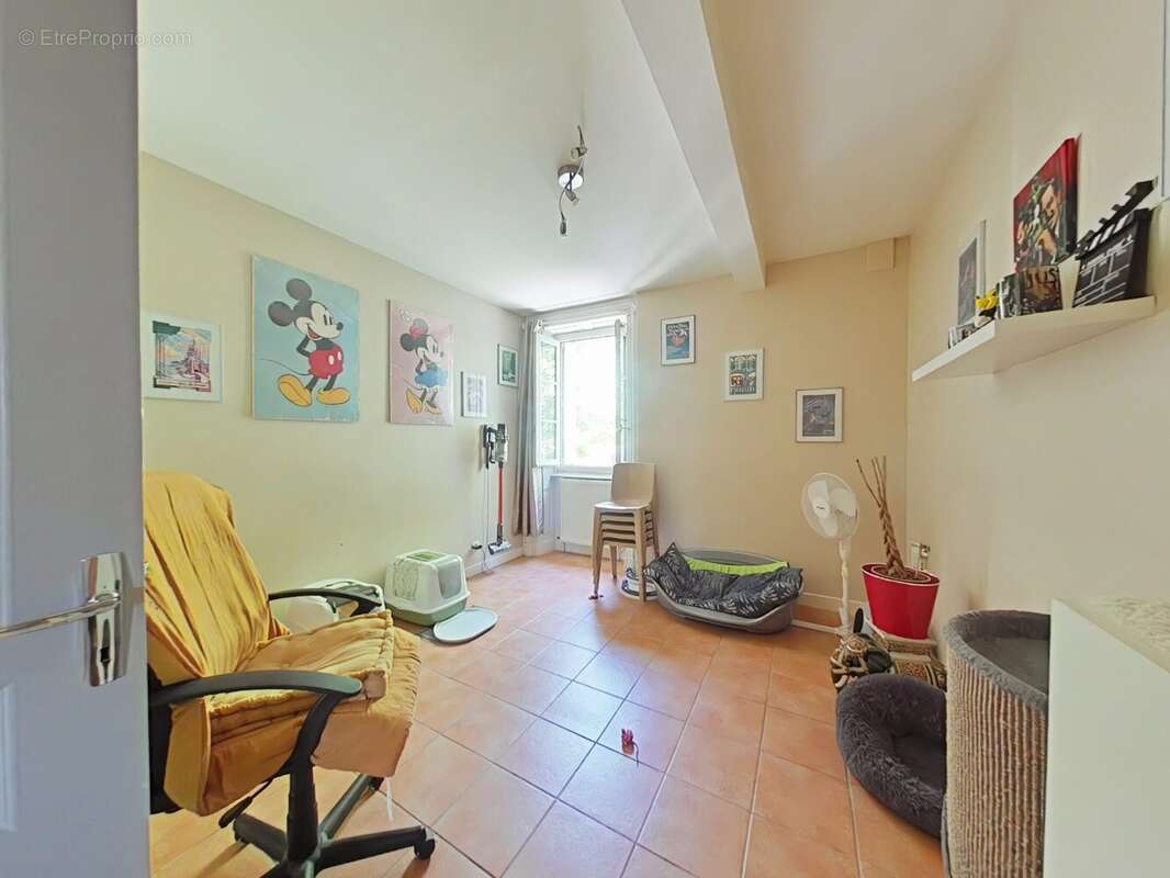 Appartement à SAINT-JUST-SAINT-RAMBERT