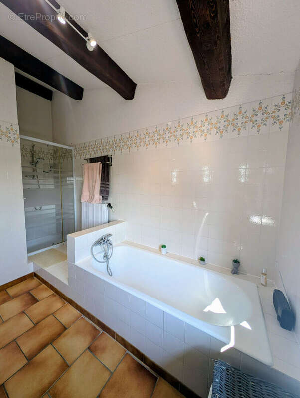 Maison à PONT-SAINT-ESPRIT