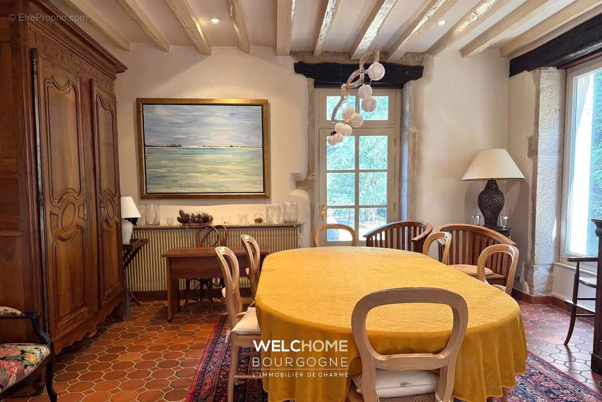 Maison à CHALON-SUR-SAONE