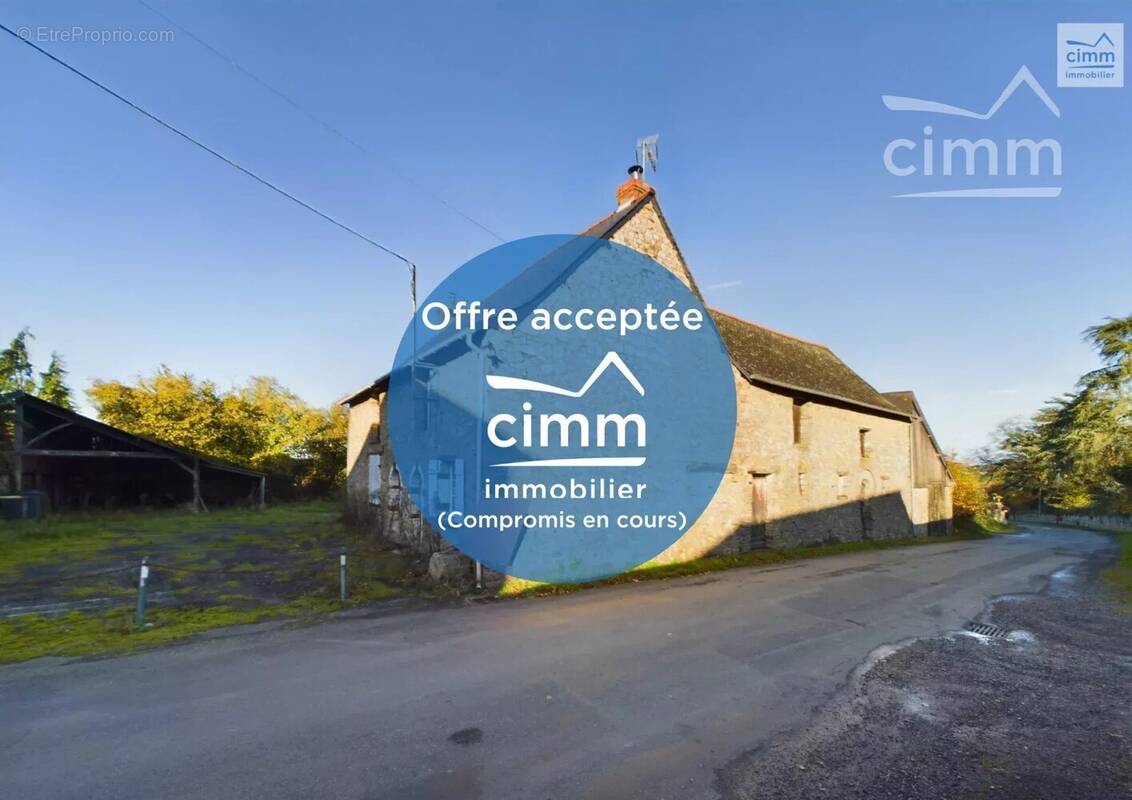 Maison à BOURG-DES-COMPTES