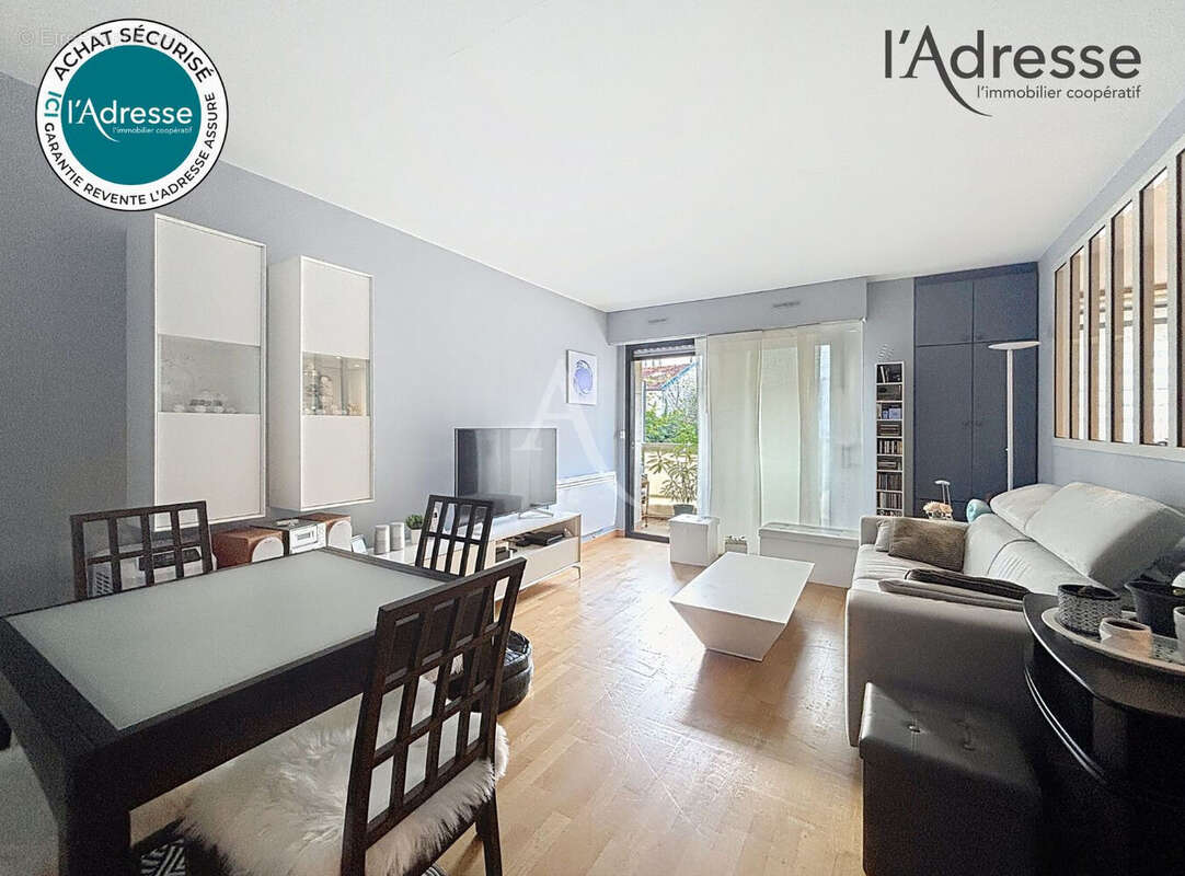 Appartement à SURESNES