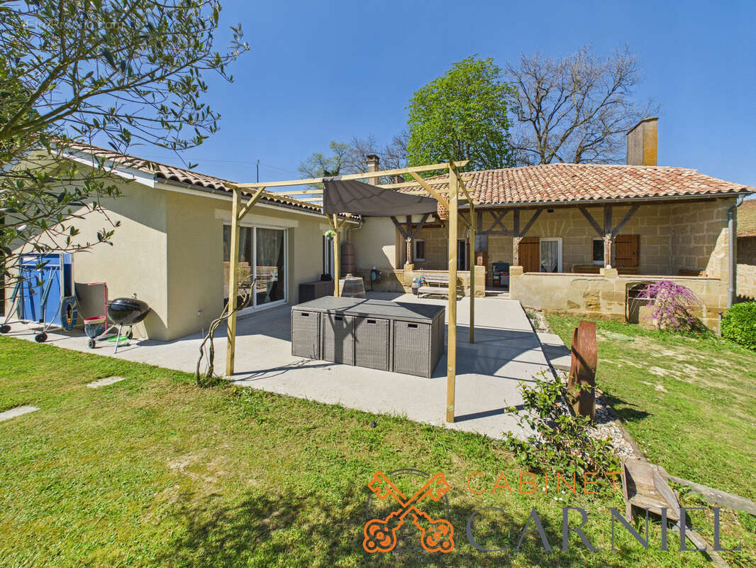 Maison à SAINT-BARTHELEMY-D'AGENAIS
