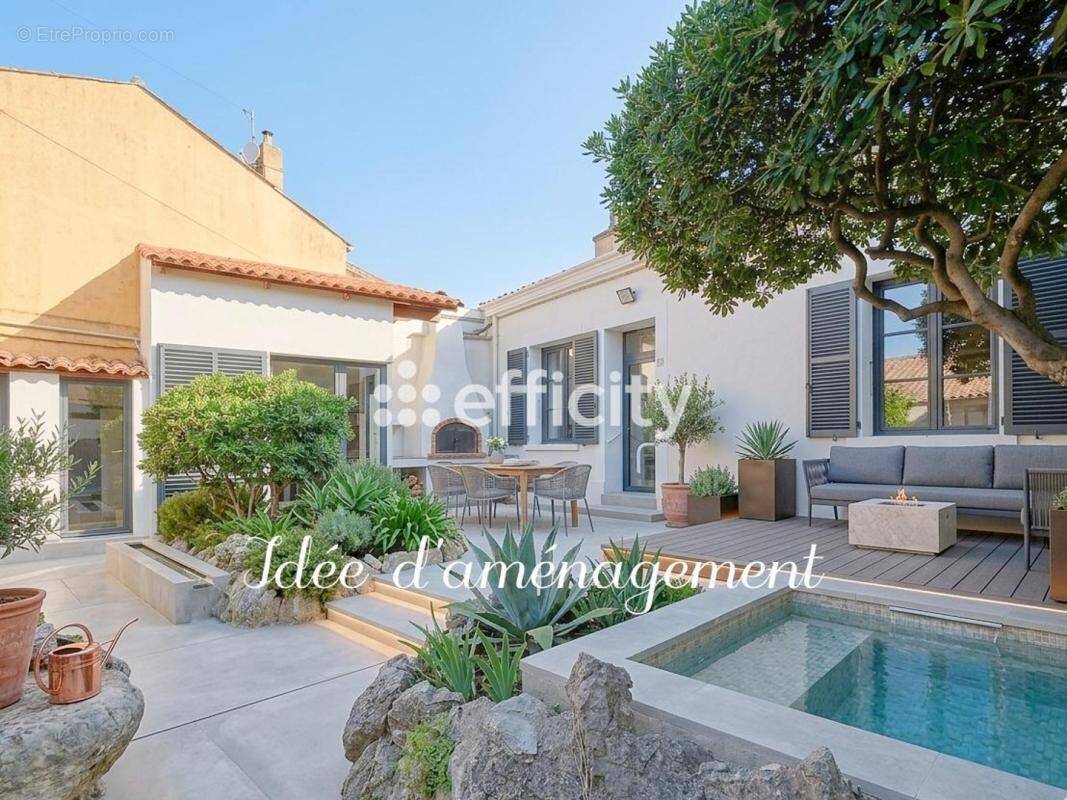 Maison à MARSEILLE-8E