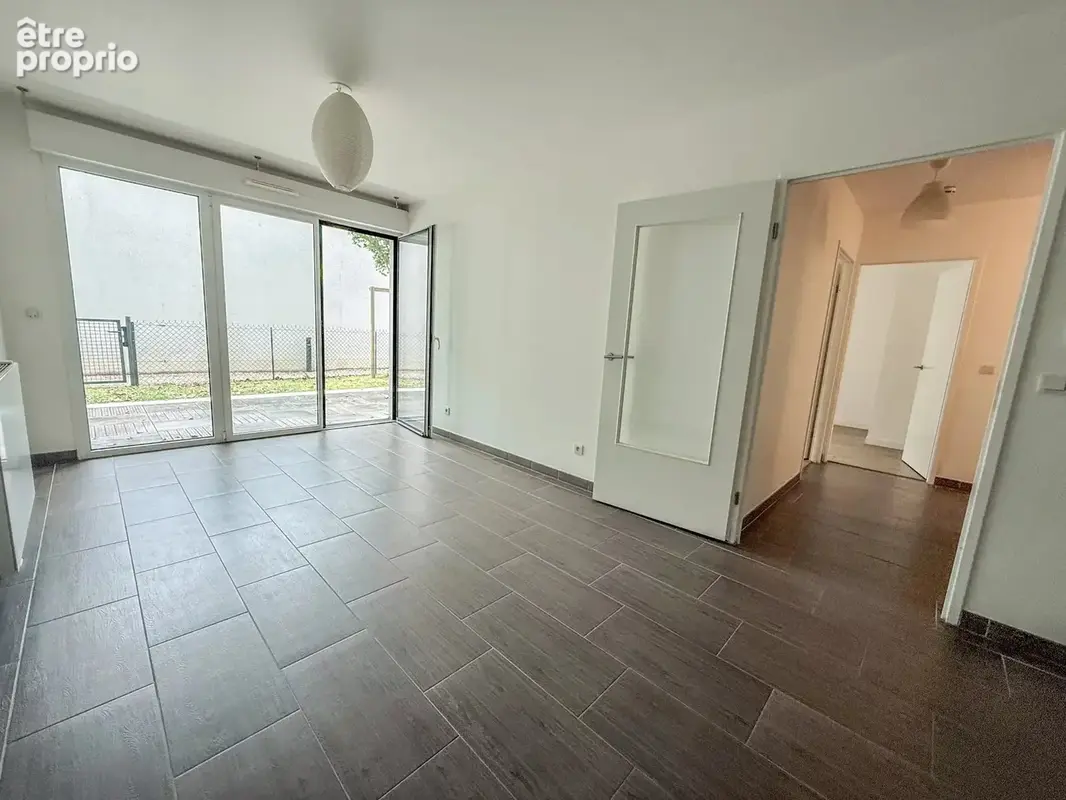 Exclusivité Descamps Immobilier – Rouen Gare  T3 avec terrasse, jardin, ascenseur, résidence 2017 PMR parking en option* - photo 4