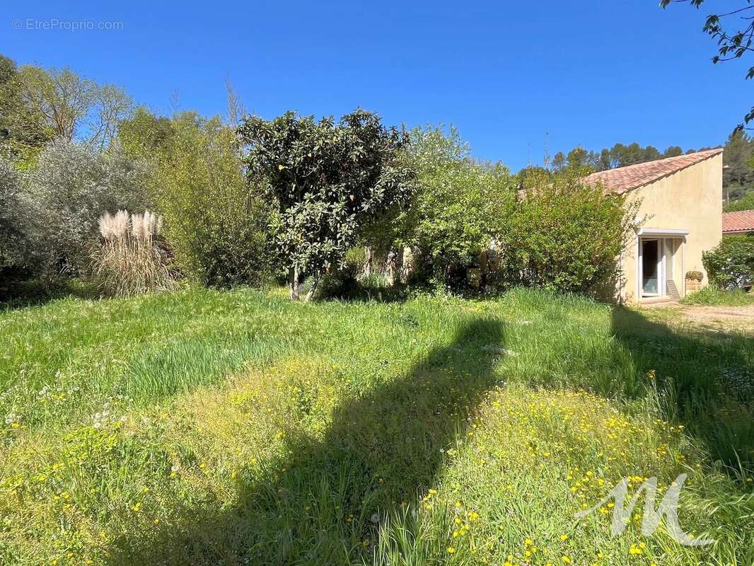 Maison à BARJOLS