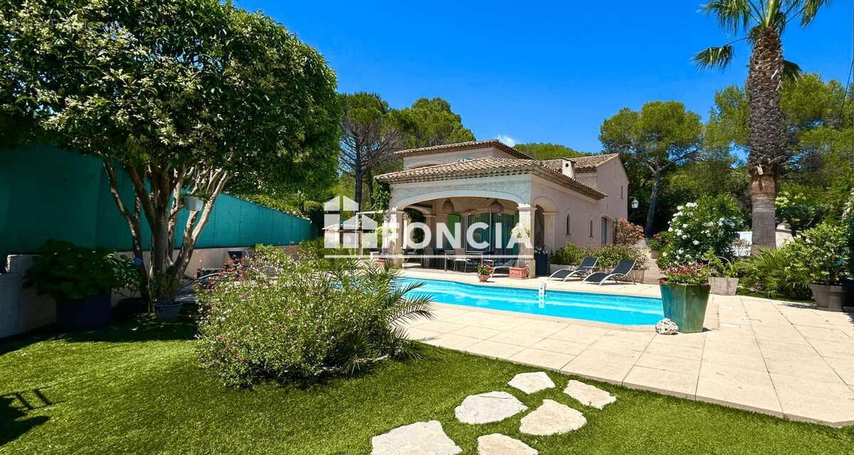 Maison à FREJUS