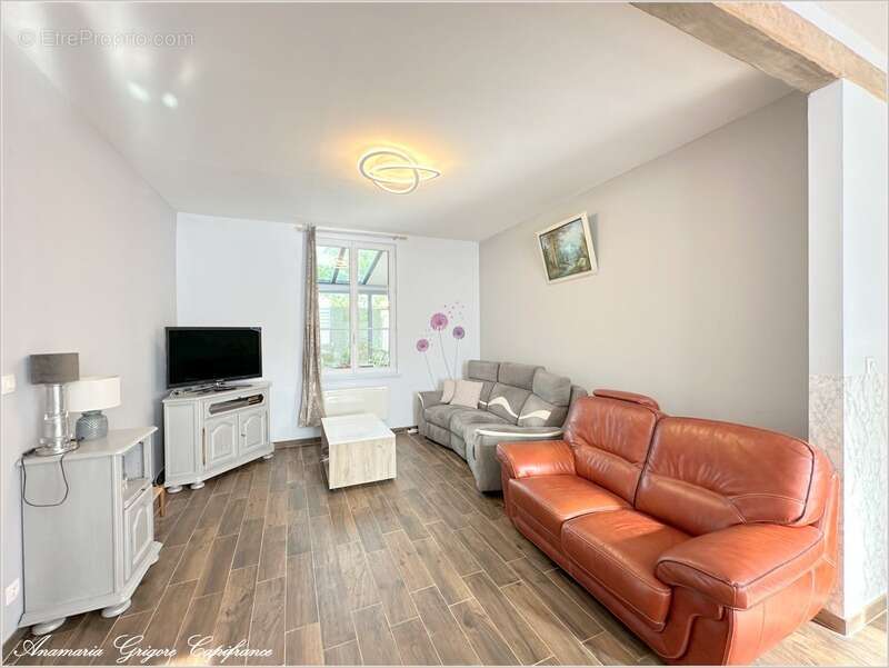 Maison à COURVILLE-SUR-EURE