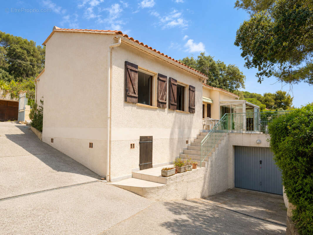 Maison individuelle de 87 m2   À 5 minutes à pied de la plage de la Garonne - photo 2