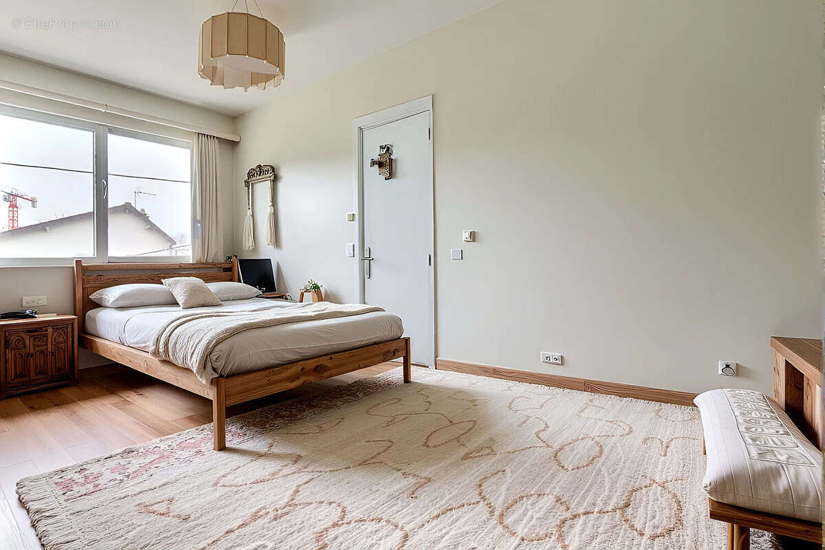 Appartement à COLOMBES