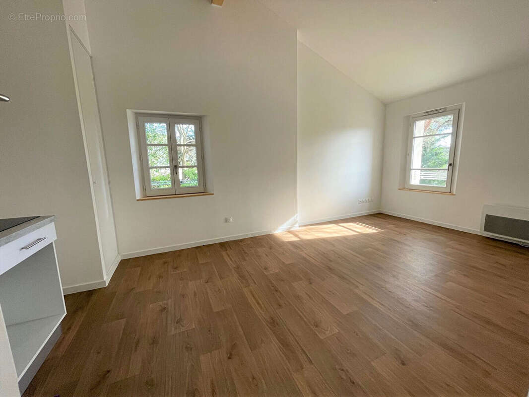 Appartement à PIN-BALMA