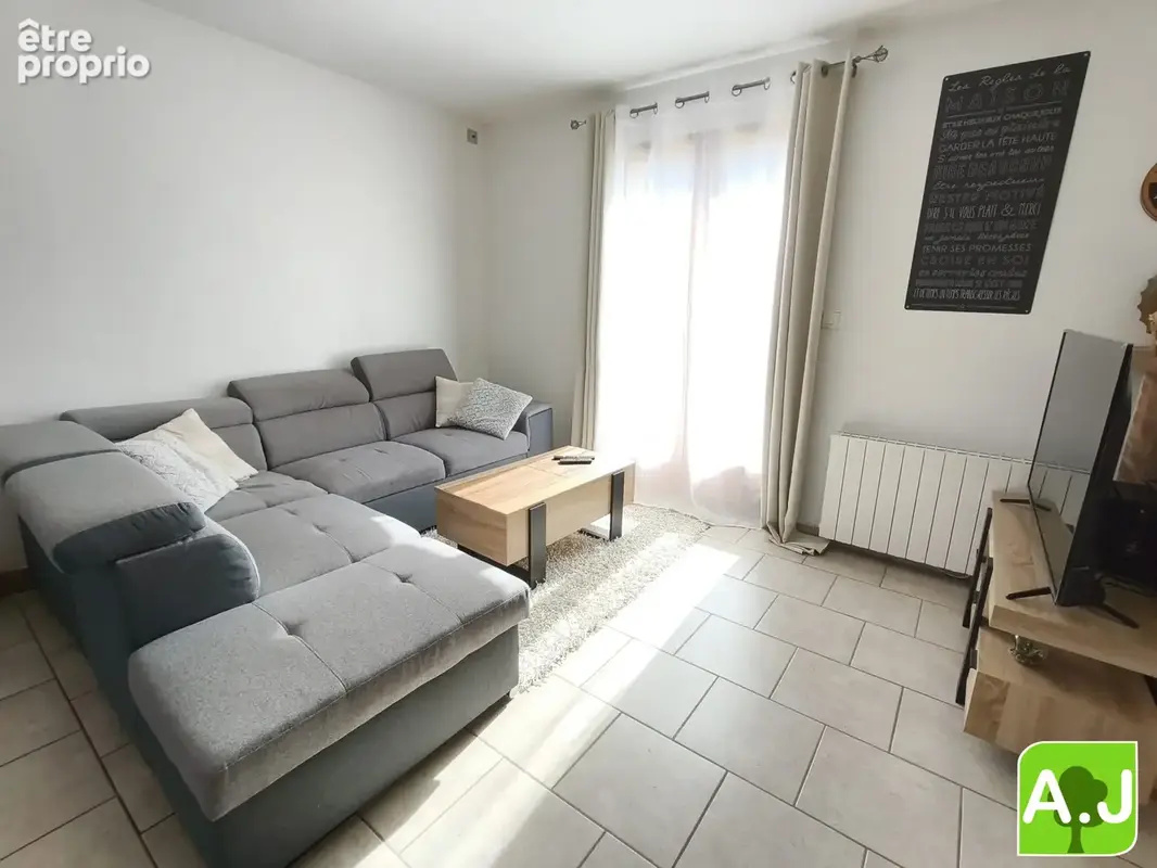 Maison 4 pièces 80 m² à vendre à Ezy-Sur-Eure (27530) - photo 5