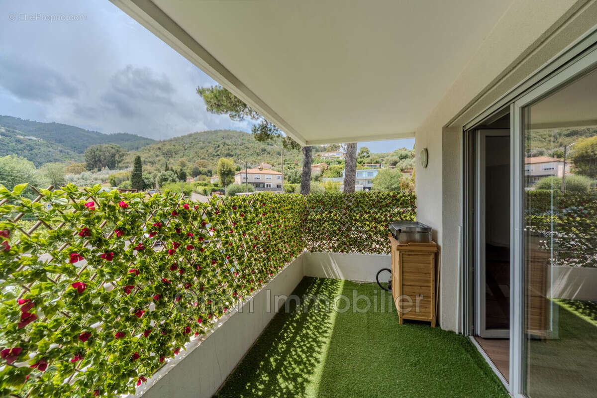 Appartement à MANDELIEU-LA-NAPOULE