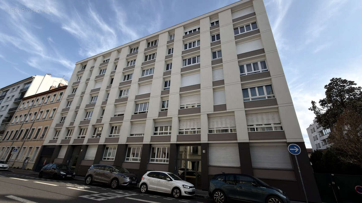 Appartement à LYON-9E