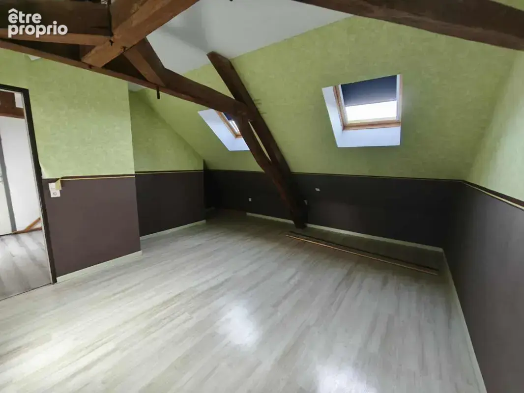 Maison 8 pièce(s) 211 m2 - photo 12