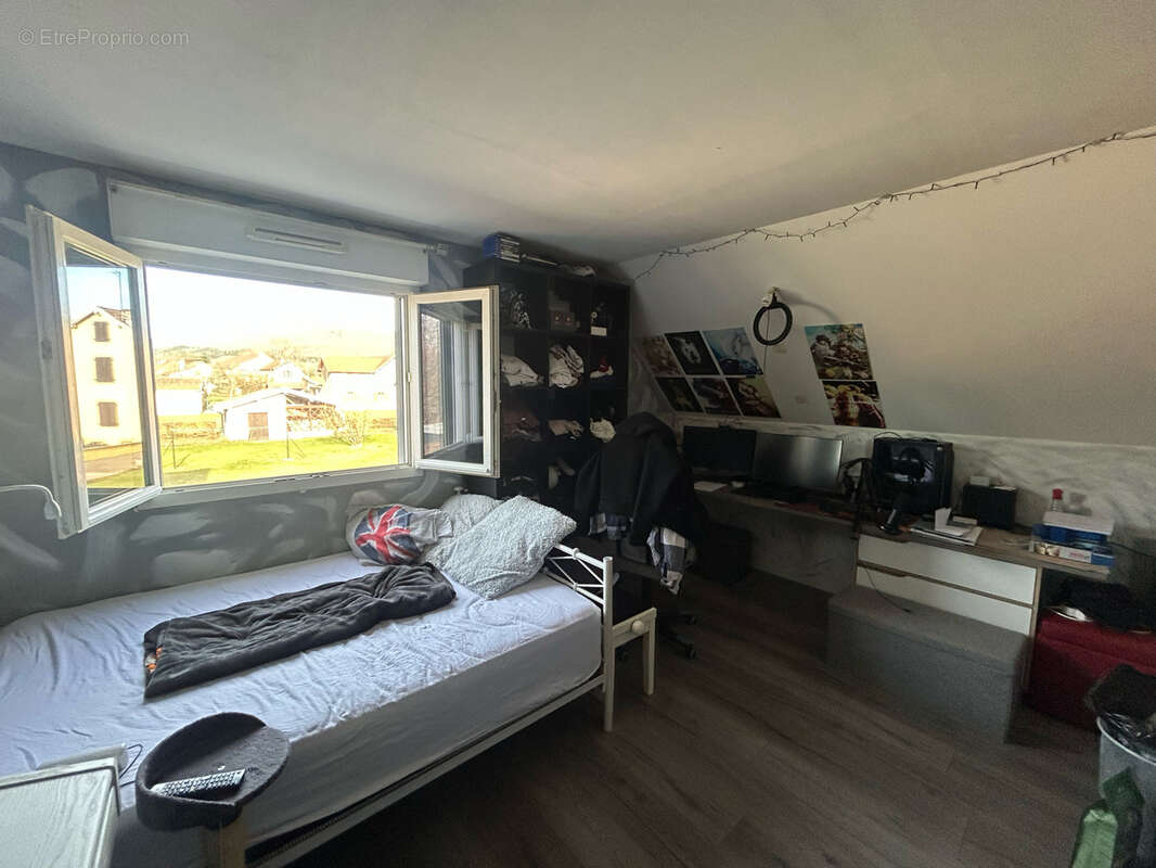 Maison à MALBOUHANS