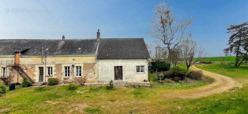 Maison à RUILLE-SUR-LOIR