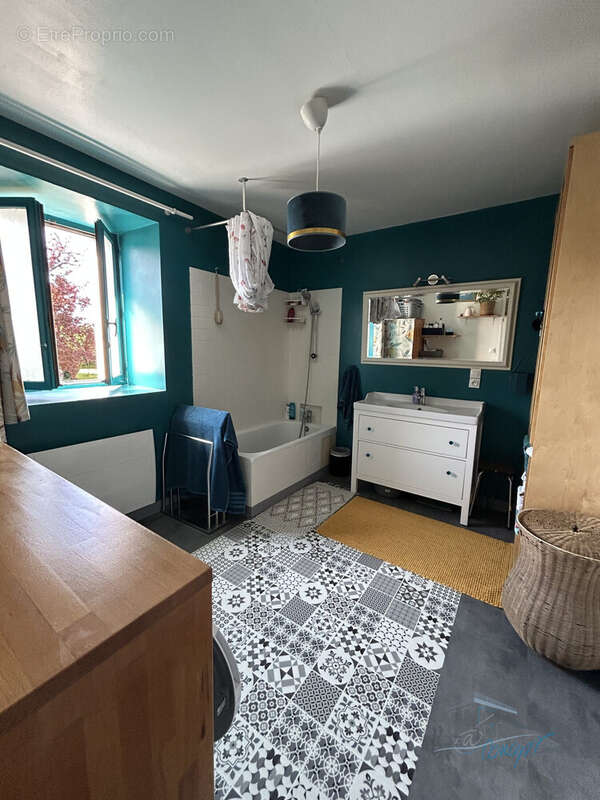 Maison à BOURAY-SUR-JUINE