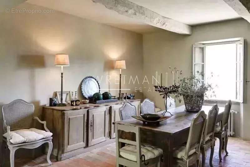 Maison à ROQUEFORT-LES-PINS