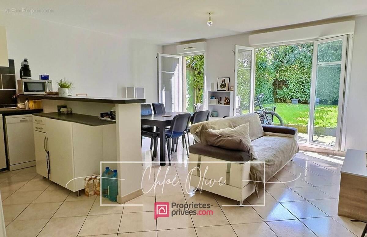 Appartement à OZOIR-LA-FERRIERE