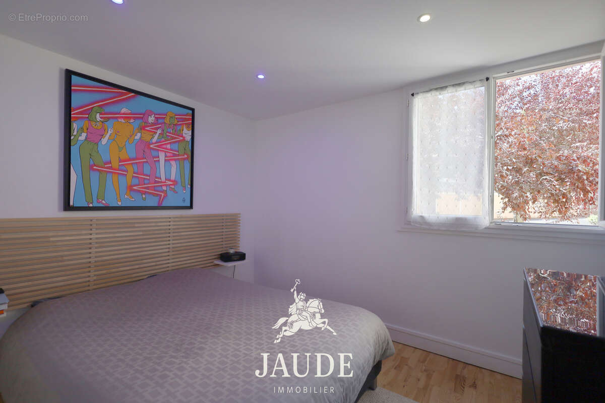 A vendre appartement renove t3 avec garage - photo 10