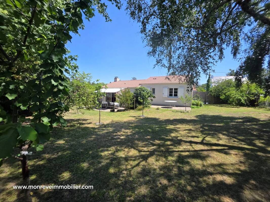 Maison à VERTOU