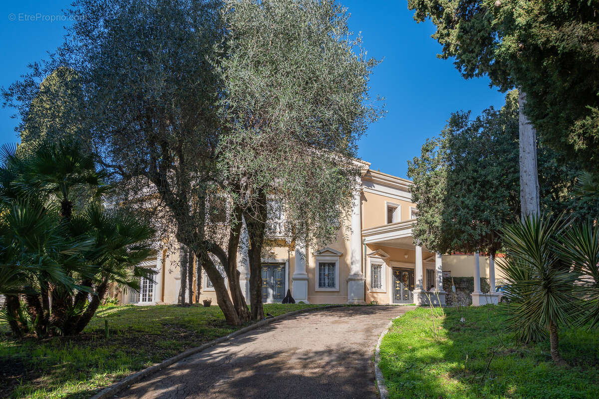 Maison à MENTON